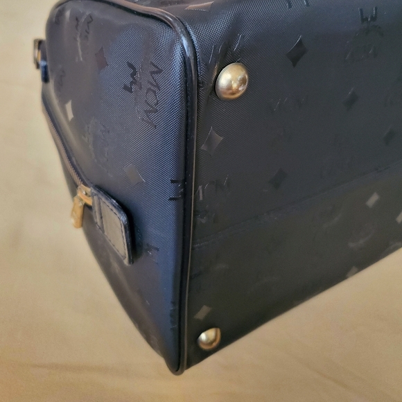 MCM Boston Bag - Picture 10 of 16